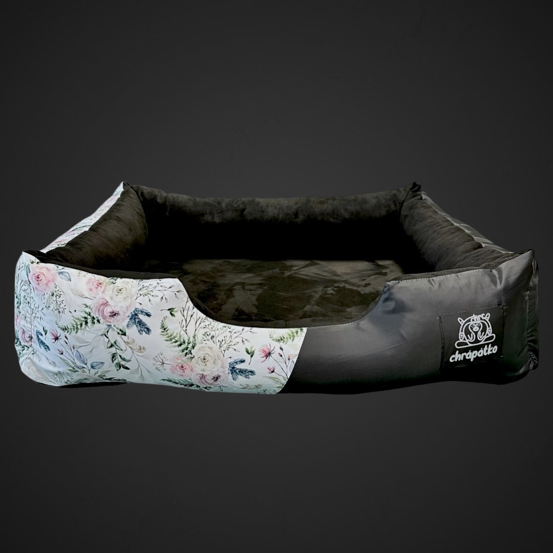 Half Roses dog bed