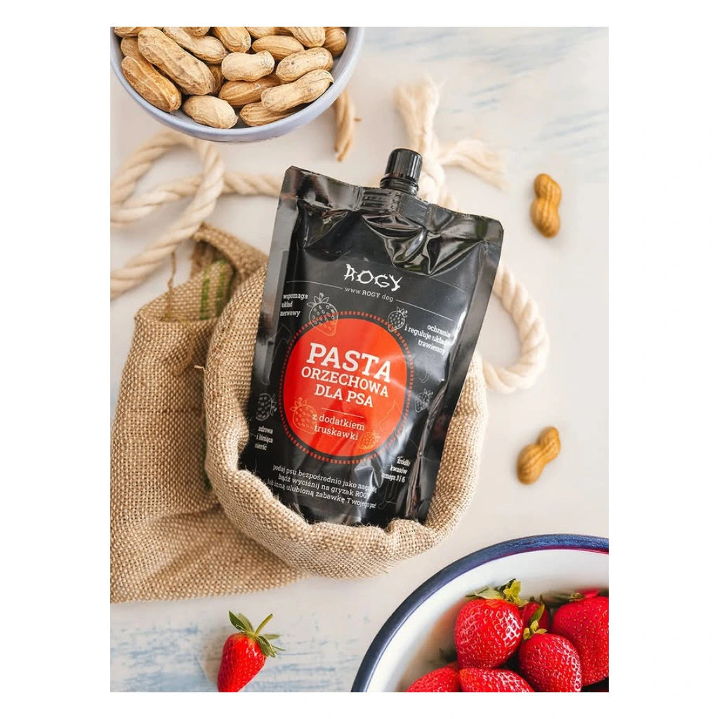 Arašídová pasta s jahodami